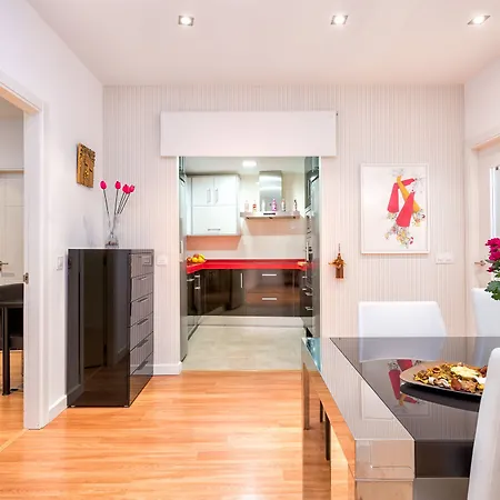 Sam Apartment